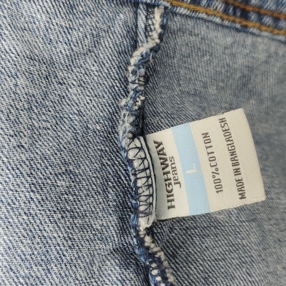 Highway Jean Jacket SZ LG - Picture 6 of 7